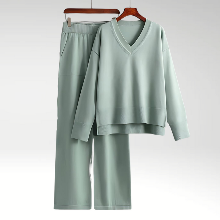 Luxe Ensemble deux pièces col V