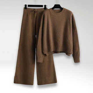 Elegant Knit Duo