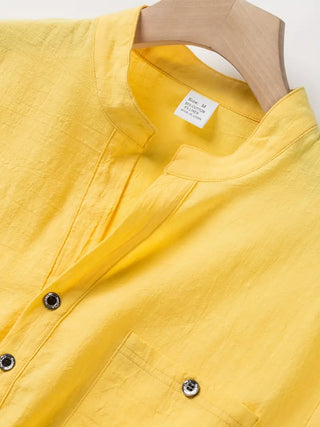 Chemise élégante à manches courtes