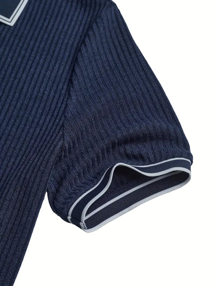 Polo élégant à manches courtes