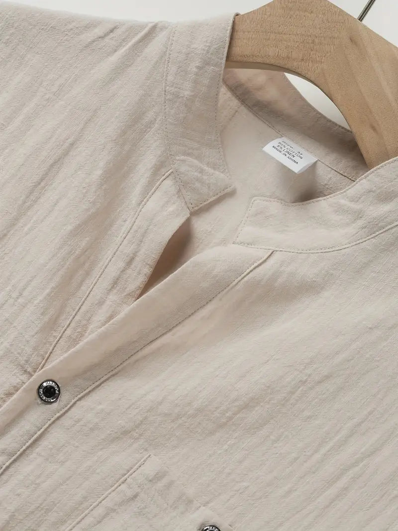 Chemise élégante à manches courtes