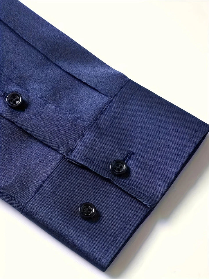 Chemise élégante à manches longues avec boutons