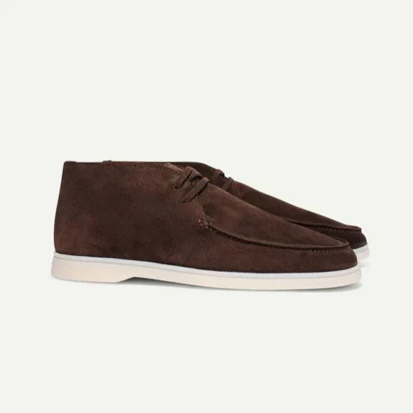 Chaussures en daim à lacets