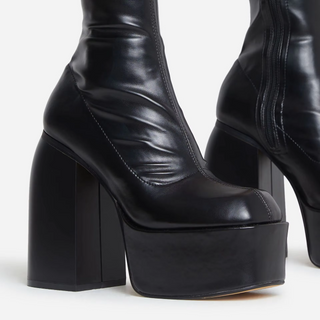 Talons aiguilles