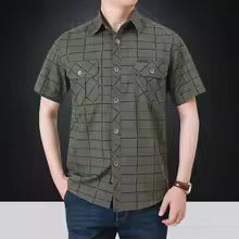 Chemise élégante à manches courtes à carreaux