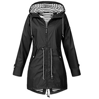 Imperméable à capuche