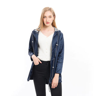Imperméable à capuche