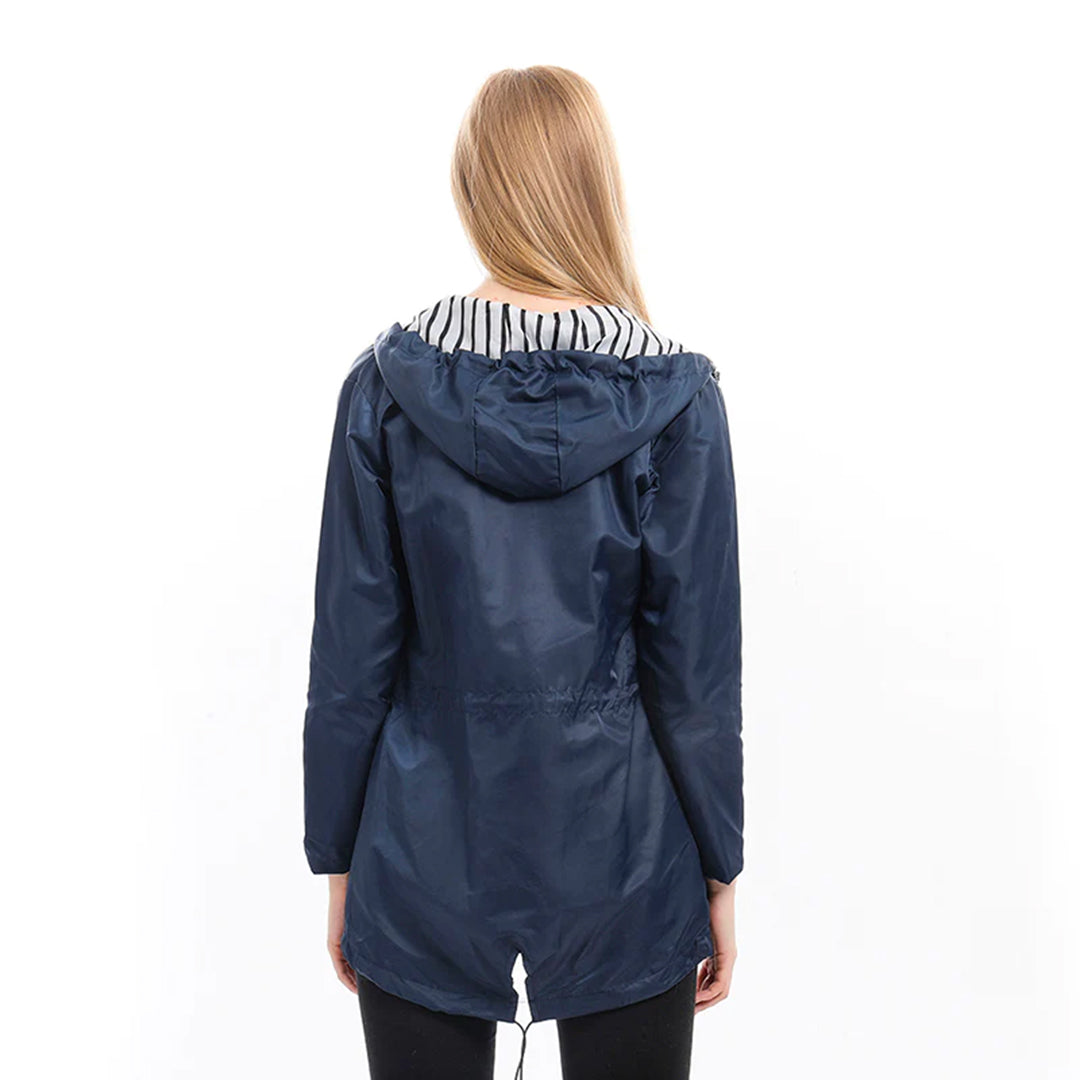 Imperméable à capuche