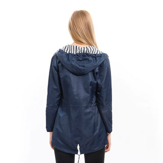 Imperméable à capuche