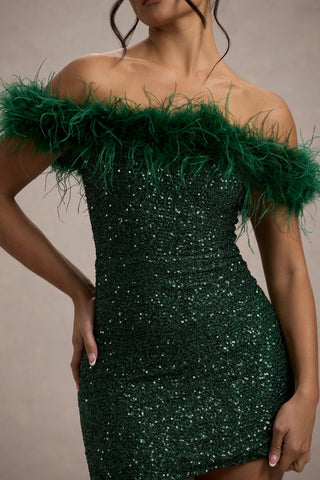 Robe à pailettes avec plumes