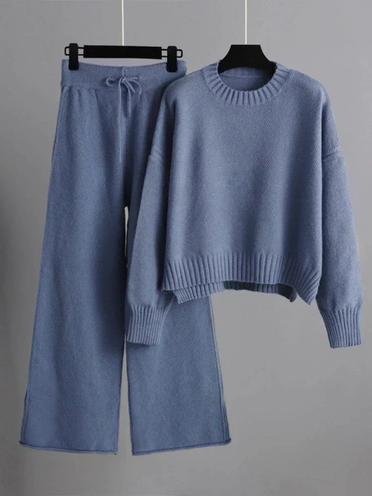 Elegant Knit Duo
