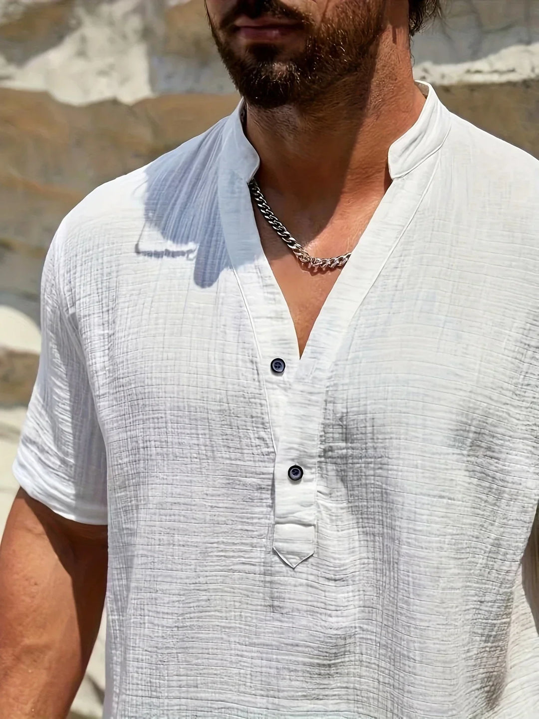 Chemise d’été élégante à col montant
