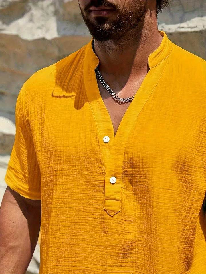 Chemise d’été élégante à col montant