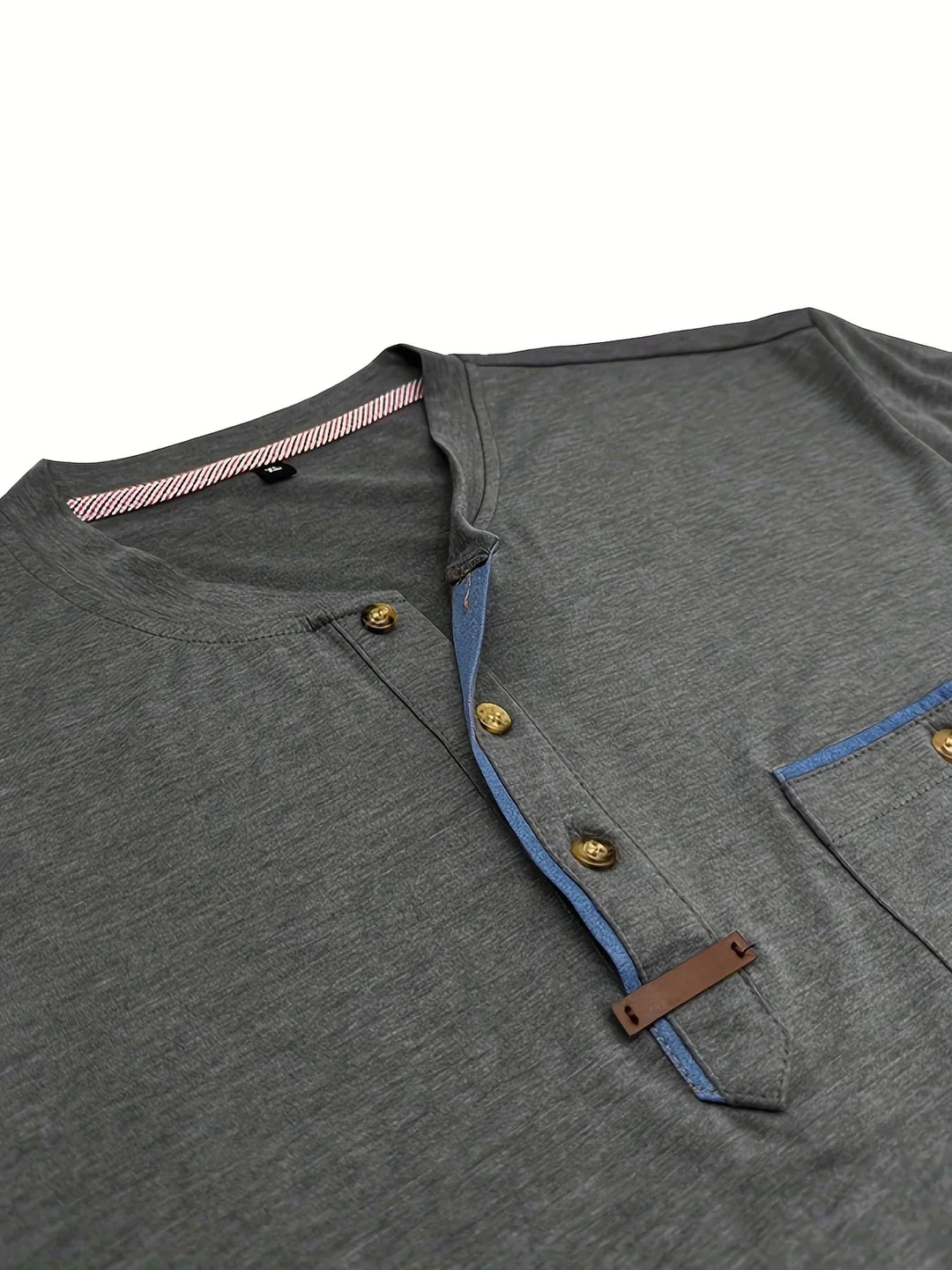 T-shirt col rond élégant avec poche