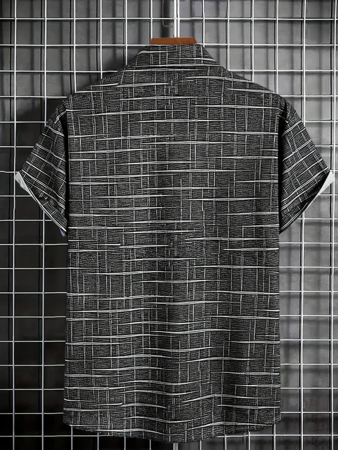 Chemise élégante à motif rayé et à carreaux