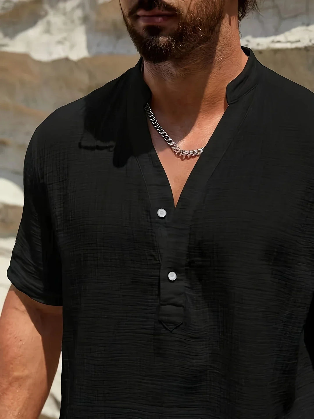 Chemise d’été élégante à col montant