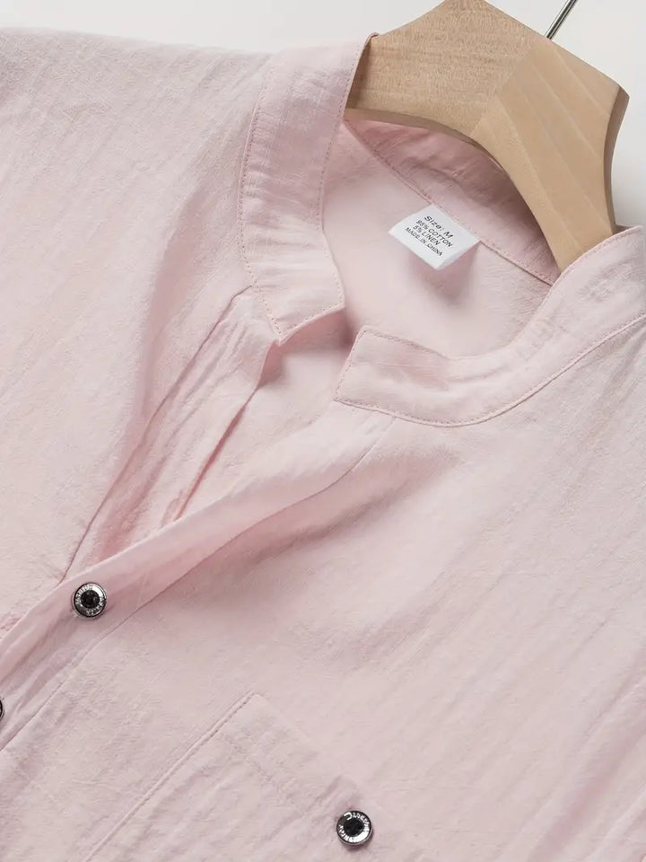 Chemise élégante à manches courtes