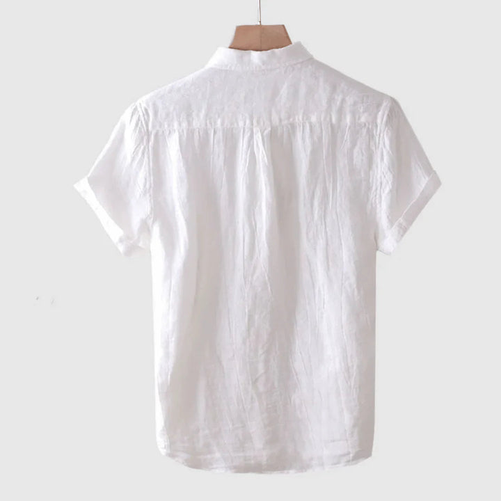 Chemise élégante à manches courtes avec boutons