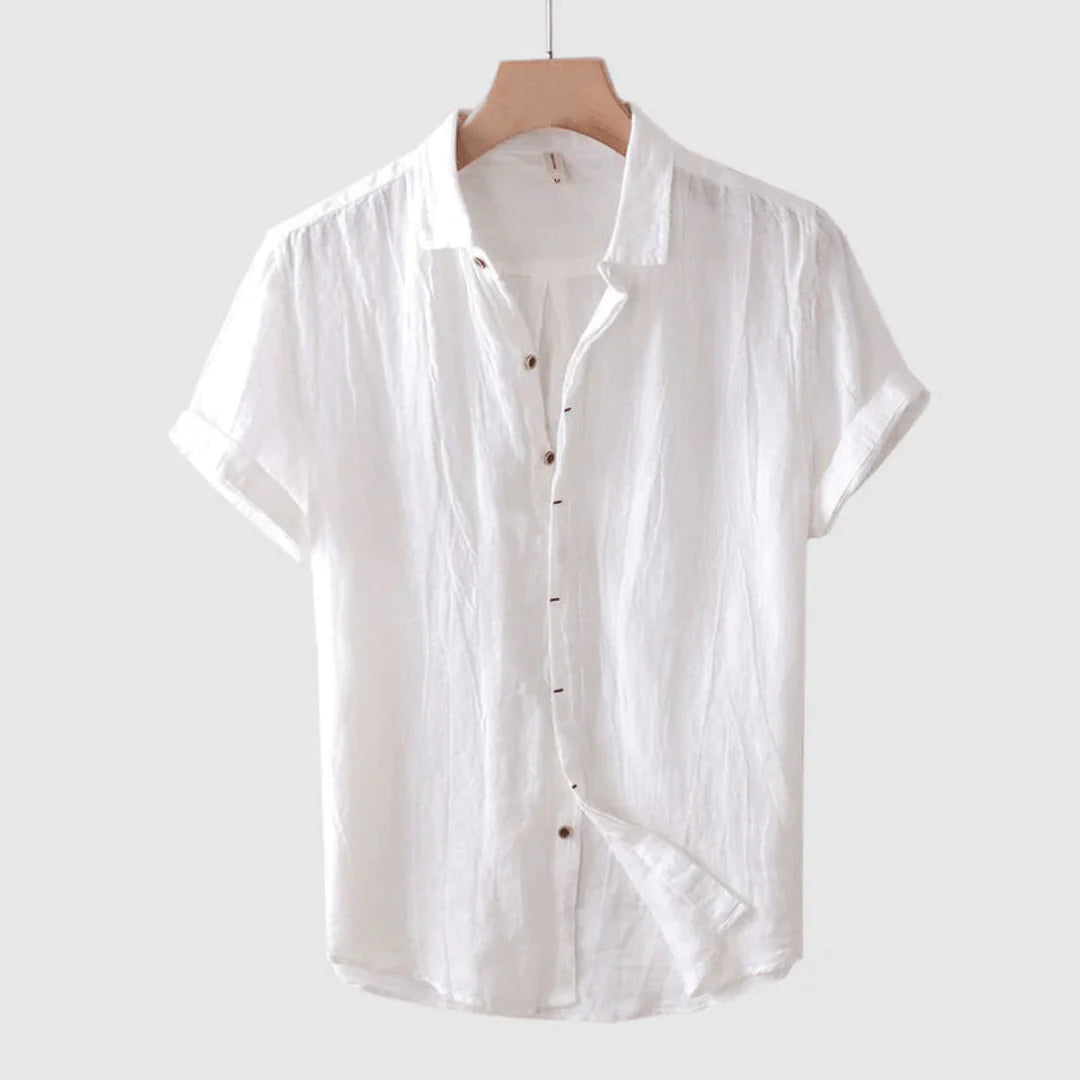 Chemise élégante à manches courtes avec boutons